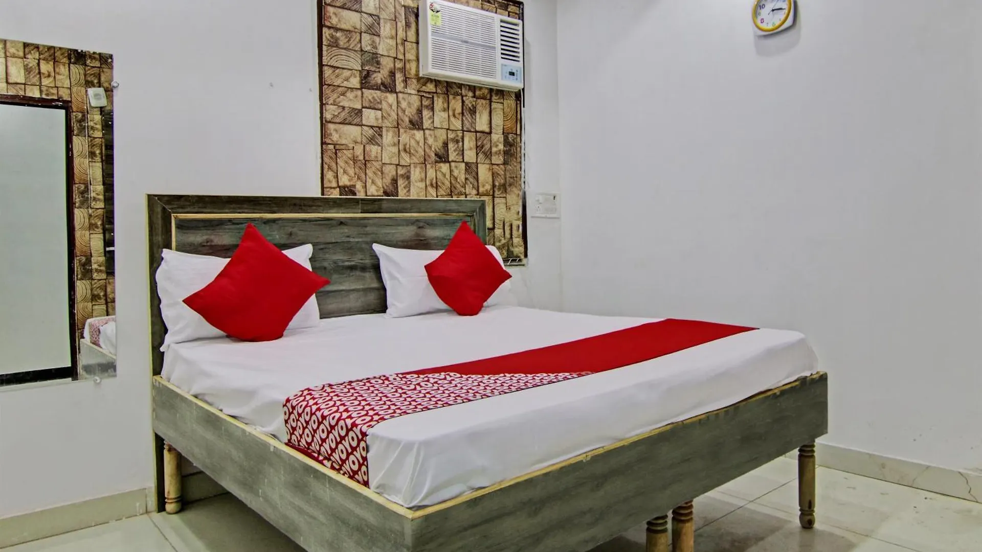 Hotel O Rk Plaza New Delhi 3*,